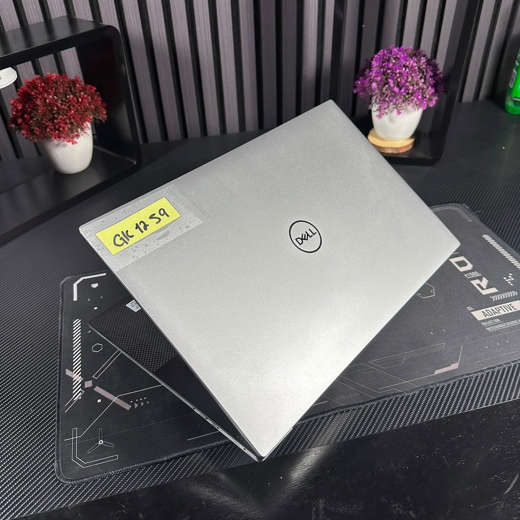 Dell XPS 17 9700 TACTIL / i7 10850H / NVIDIA RTX 2060 6GB / 32 GB RAM / 512GB S (4)