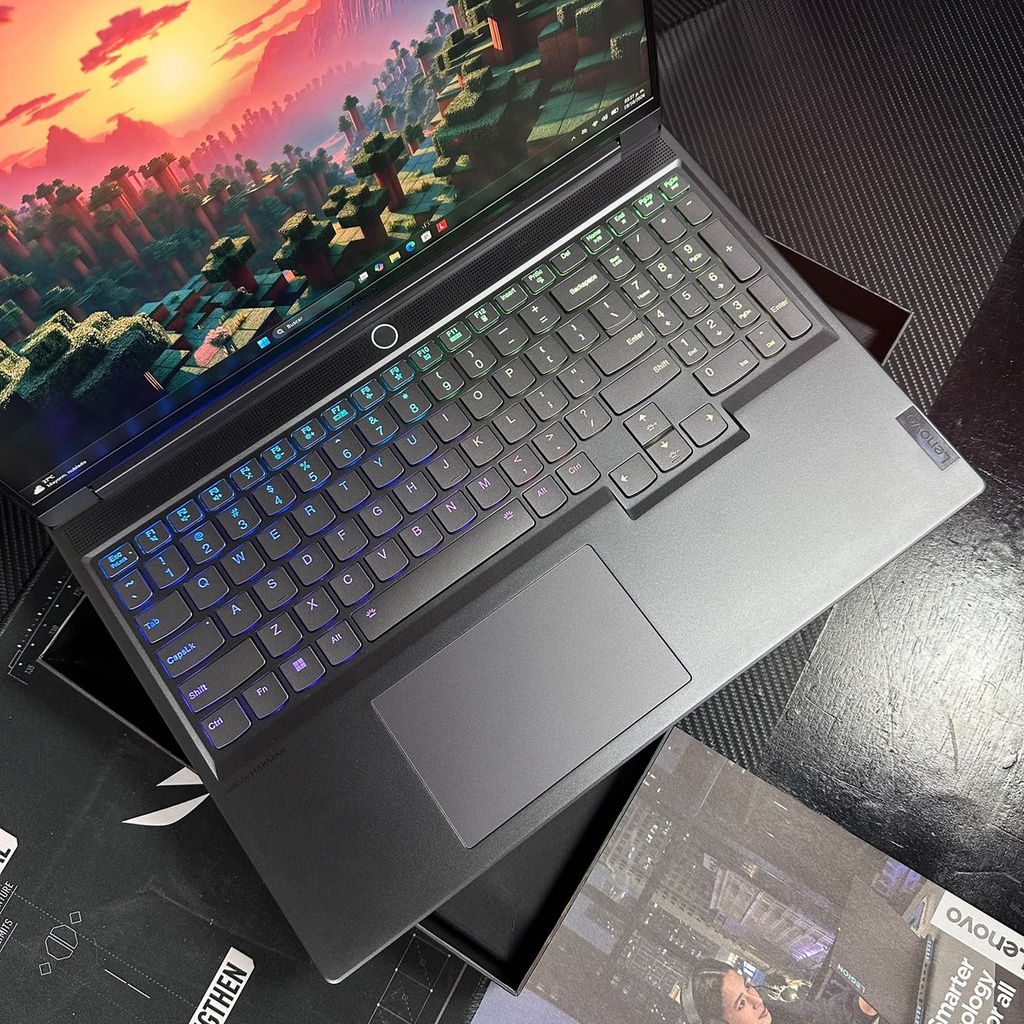 LENOVO LEGION S7 / Ryzen 7 7840HS / RTX 4060 / 32 GB RAM / 512GB SSD / 16" QH (4)