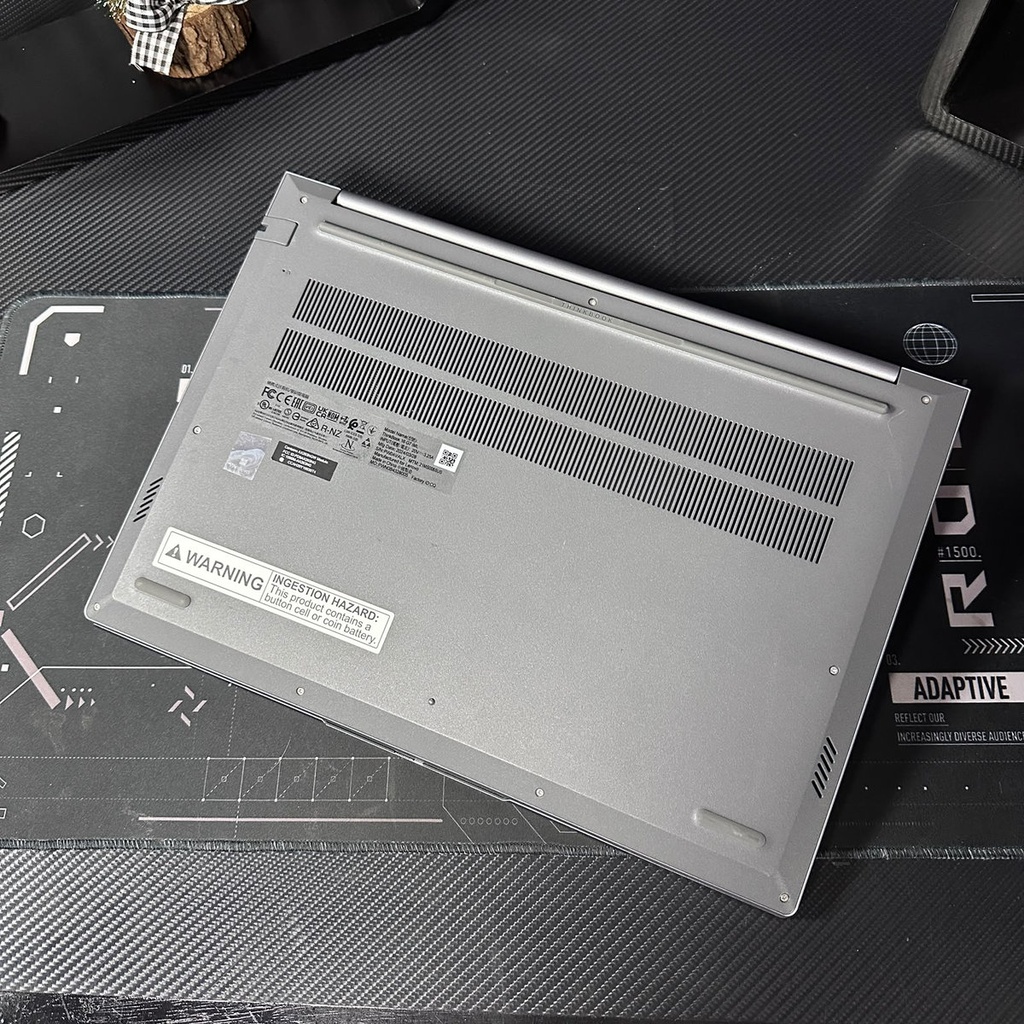Lenovo ThinkBook 16 / Ultra 5 125U / 16 GB RAM / 256GB SSD / 16" FHD+ (3)